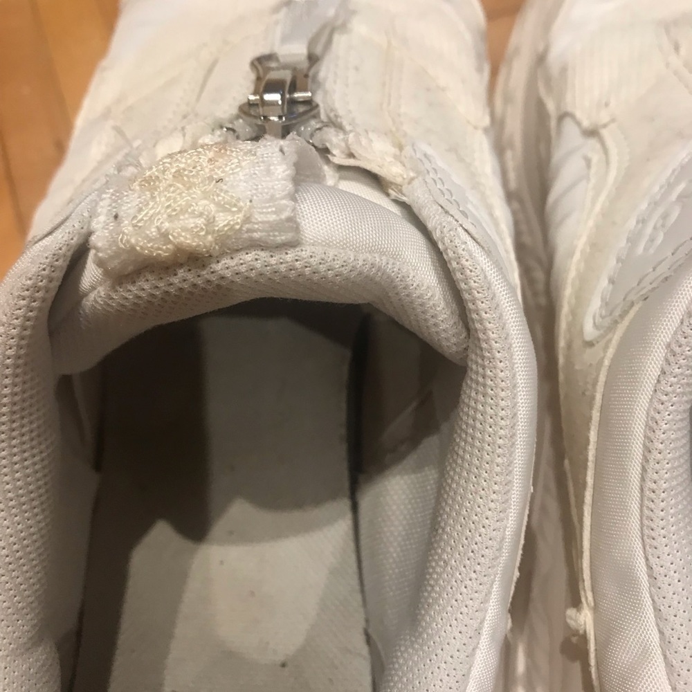 Ugg  sneakers​ - Picture 3 of 9